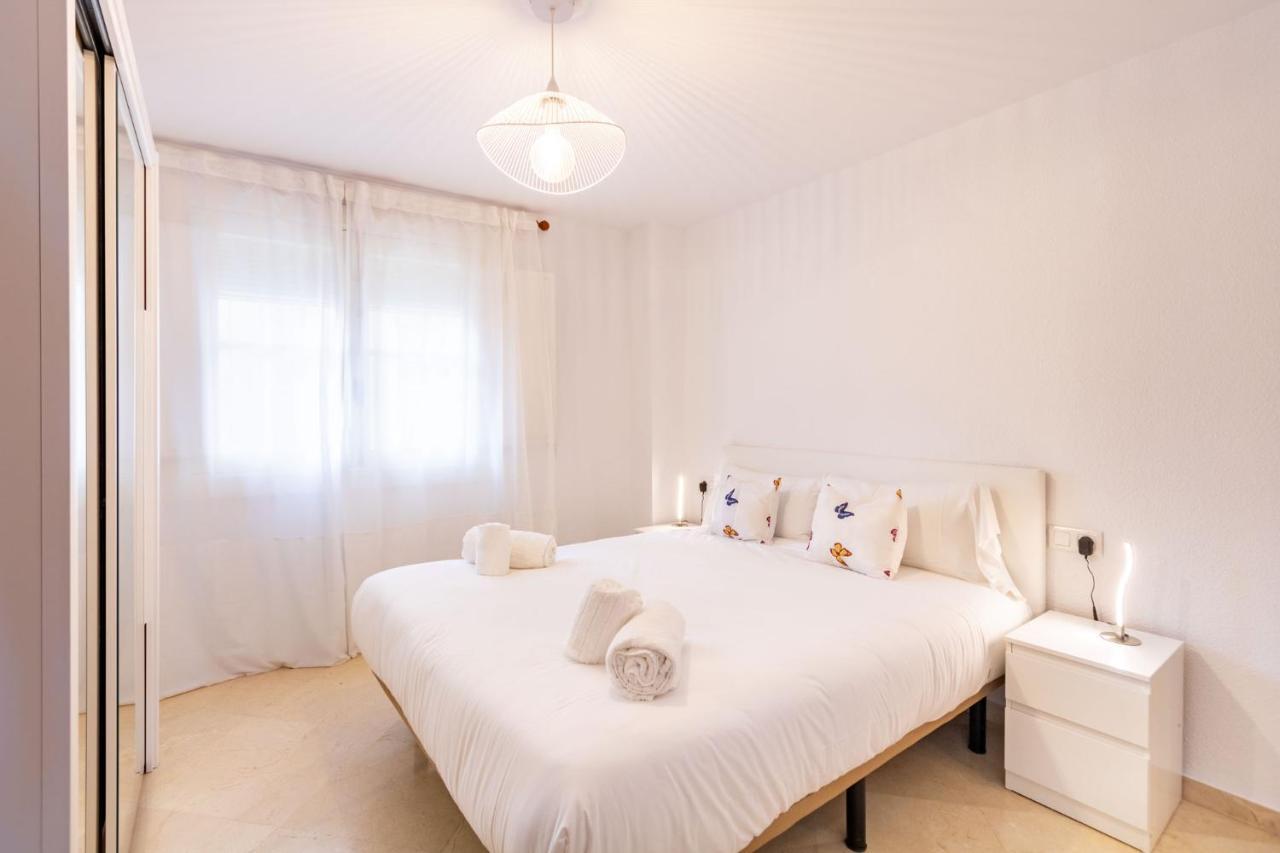 El Salvador City Center Suite By Valcambre Seville Luaran gambar
